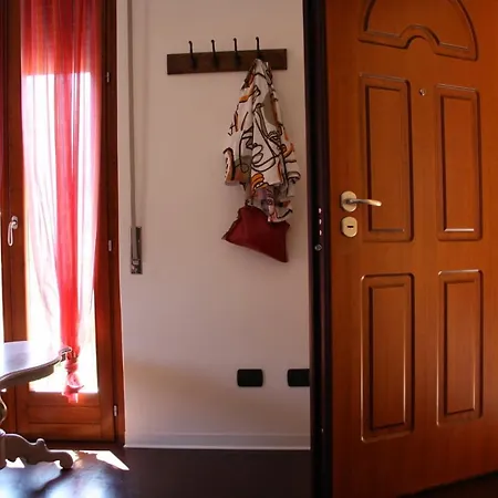 Melograni 28 아파트 오메그나