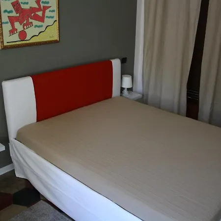 Melograni 28 아파트 오메그나